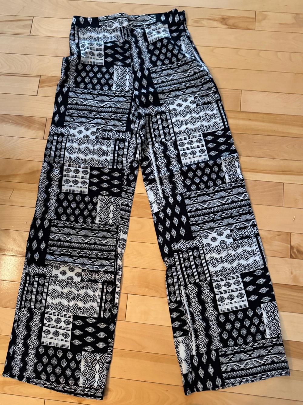 Forever 21 Black and White Patchwork Wide Leg pants